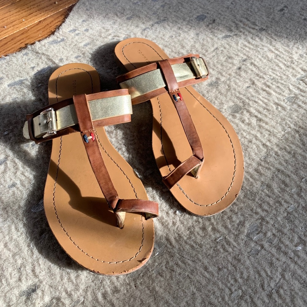 Tommy Hilfiger Sandals Size 6